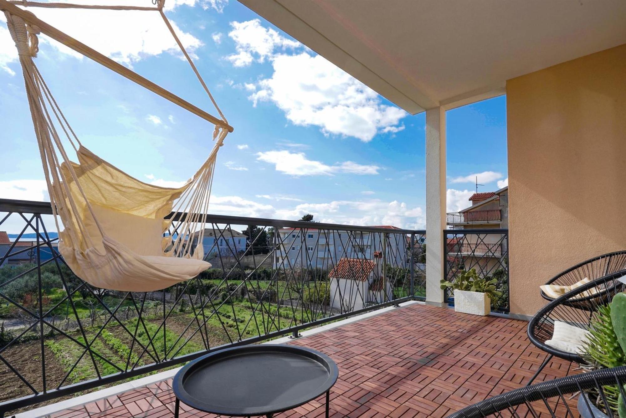 4-Star Apartments Bianco Каштела Экстерьер фото